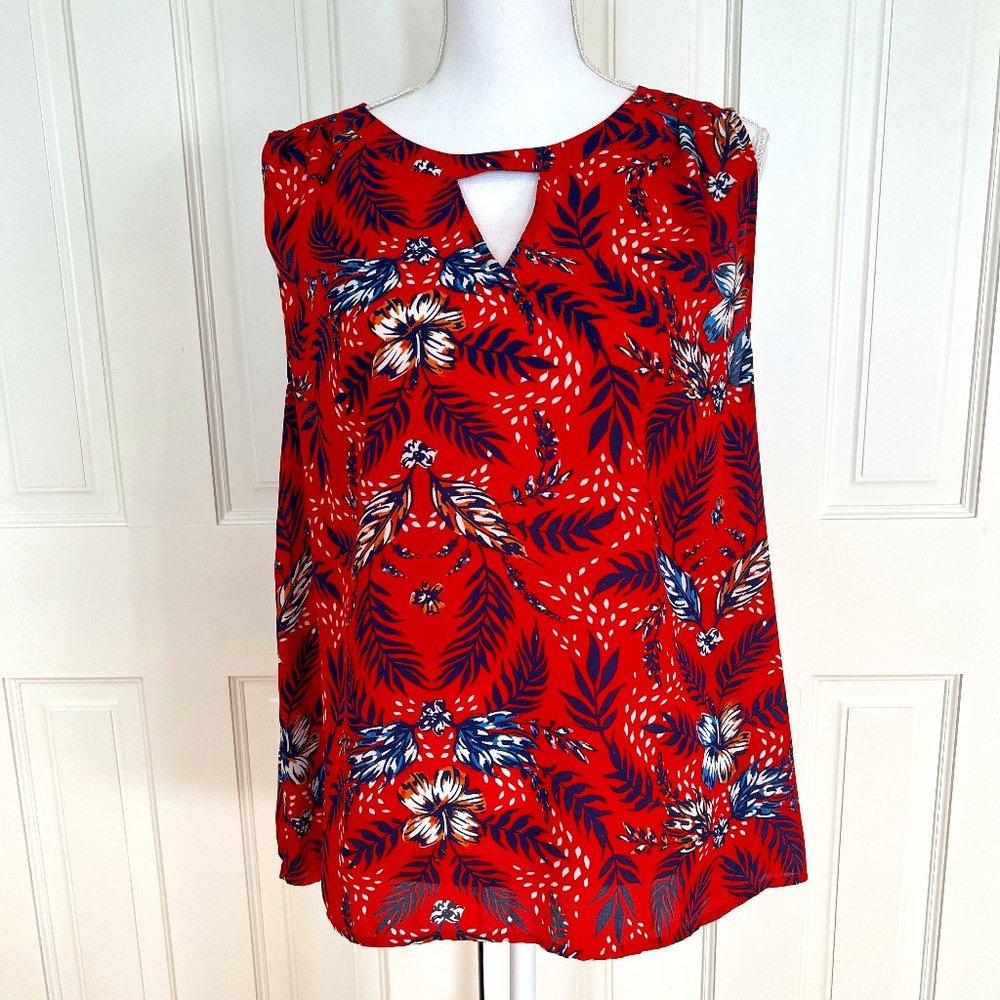 Sleeveless Blouse/ Collective Concepts